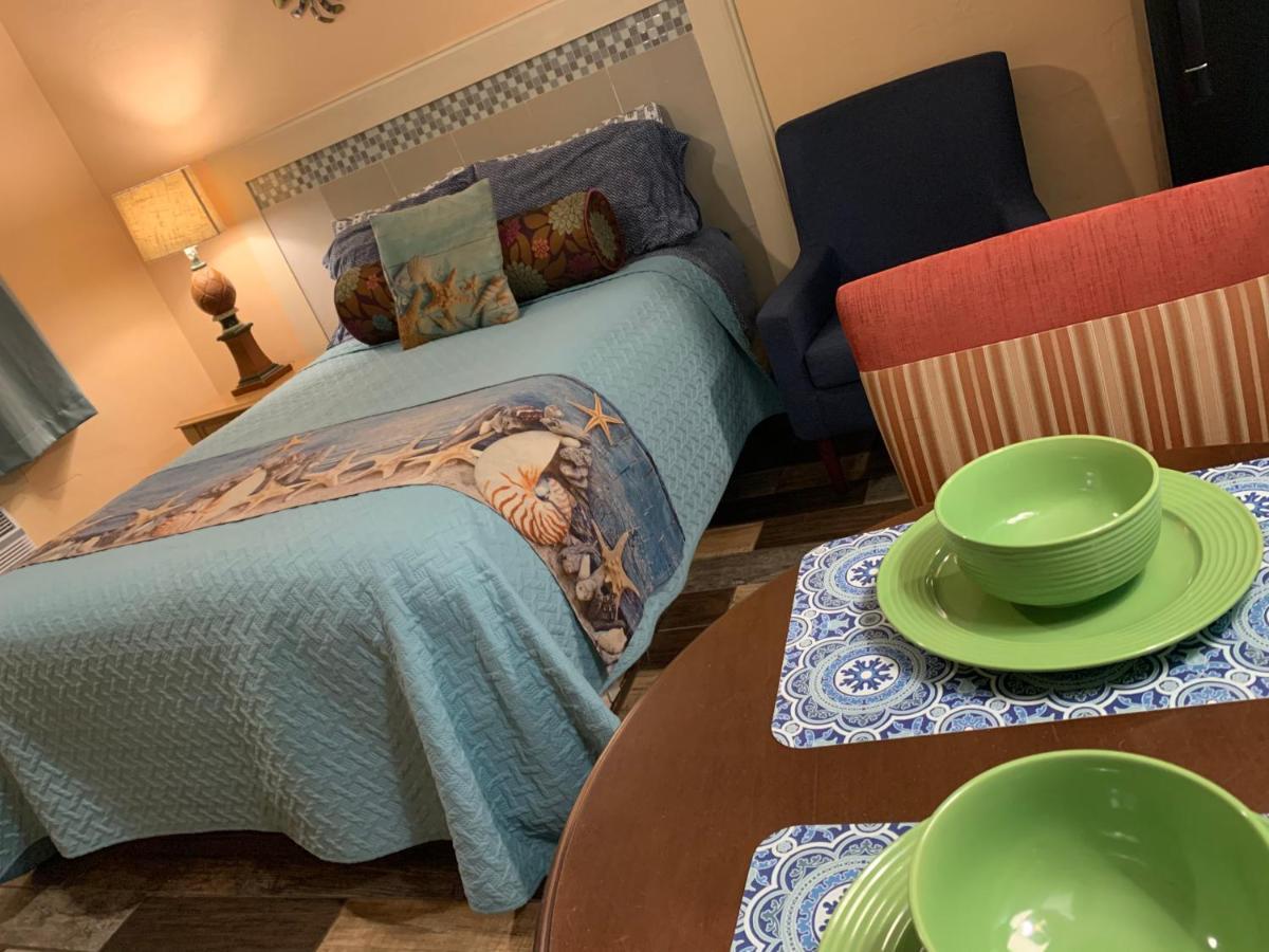 Michaels Siesta Motelセント・ピーターズバーグ エクステリア 写真