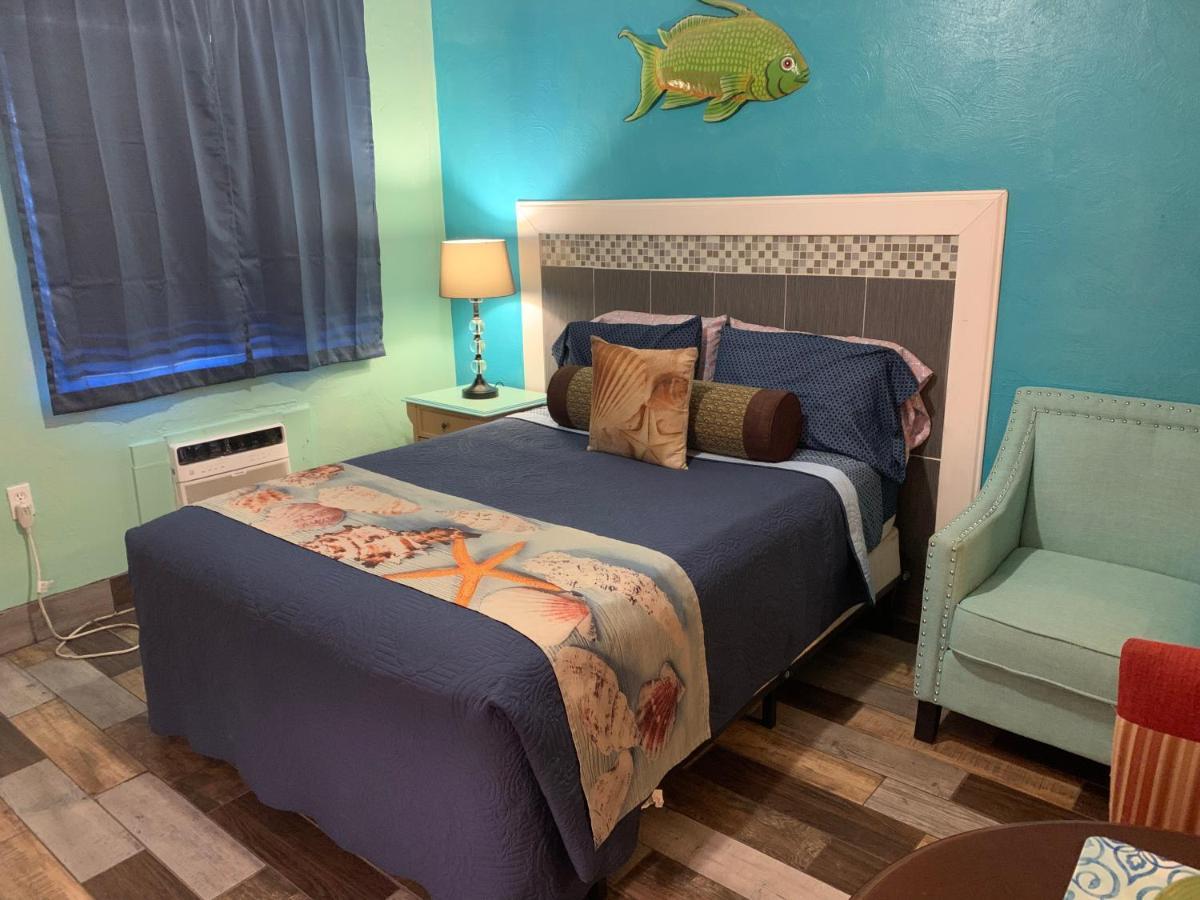 Michaels Siesta Motelセント・ピーターズバーグ エクステリア 写真