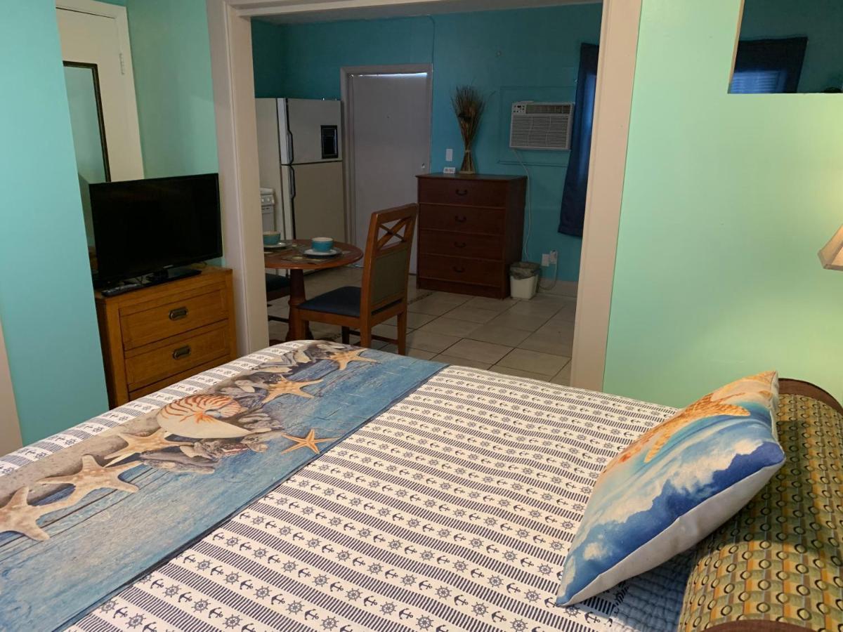 Michaels Siesta Motelセント・ピーターズバーグ エクステリア 写真