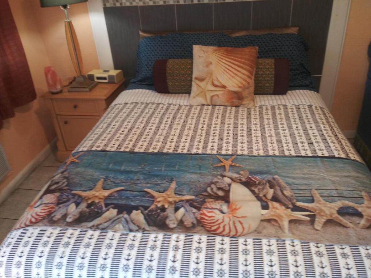 Michaels Siesta Motelセント・ピーターズバーグ エクステリア 写真